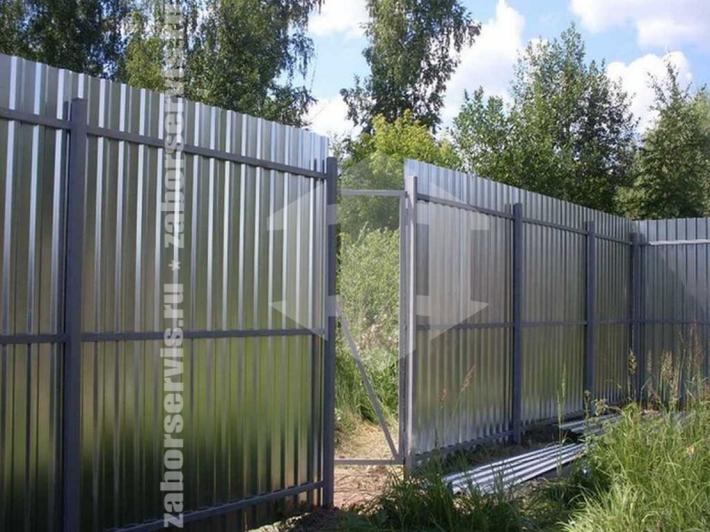 Забор из профнастила оцинкованный 71 метр
