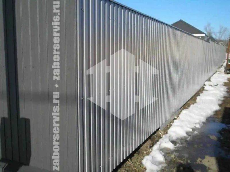 Забор из профнастила 64 метра серый