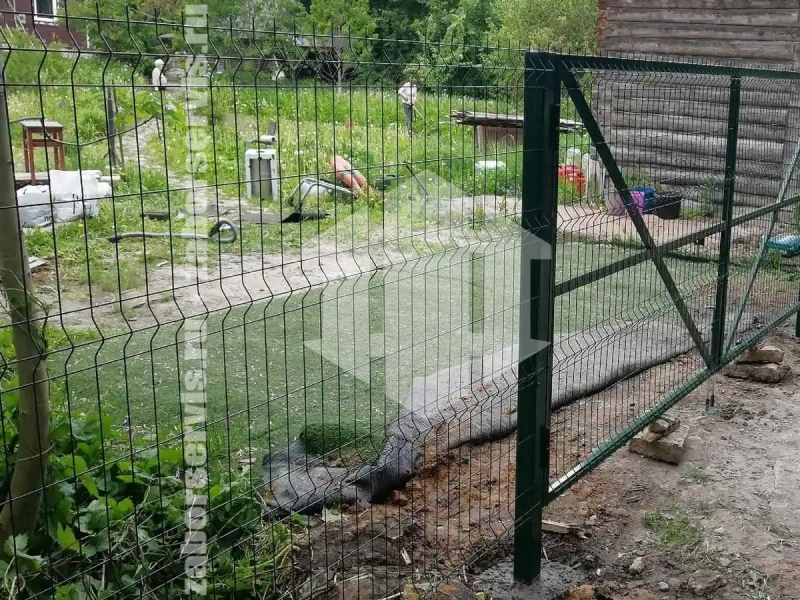 Забор из сетки гиттер 107 метров