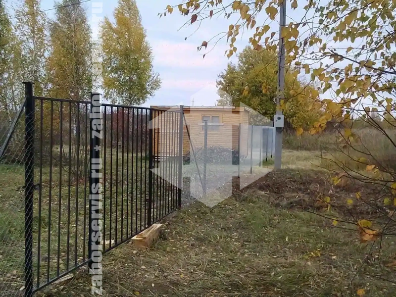 Забор из сетки рабицы в натяг 74 метра